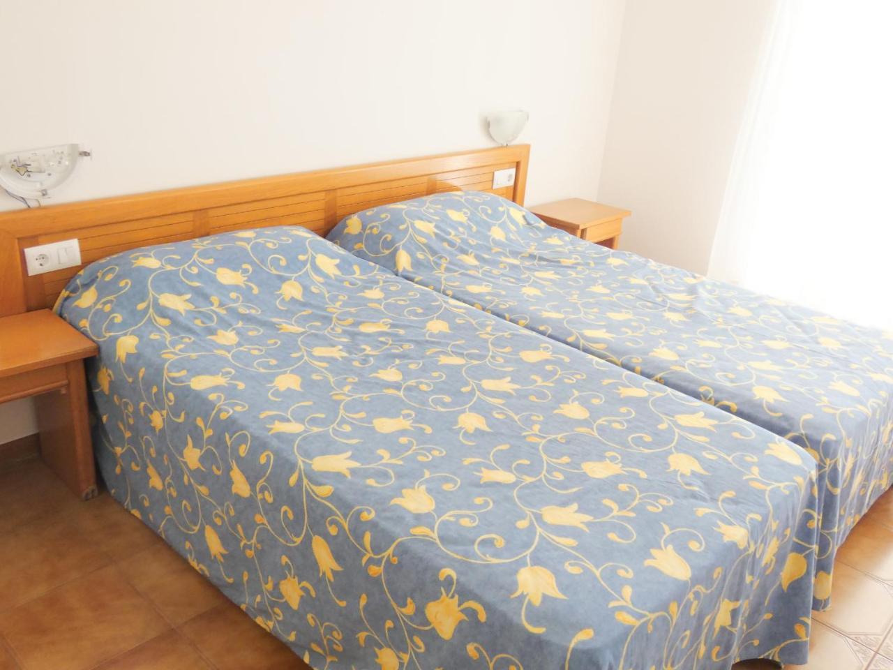 Mare Nostrum 132 Roses Exterior photo